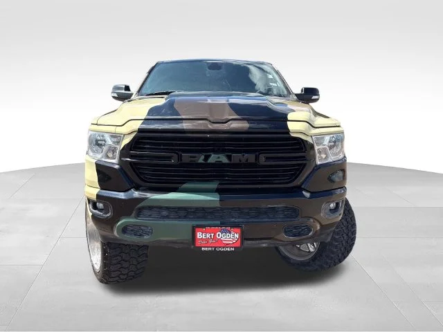 Used 2019 Black Ram Big Horn/Lone Star image 2