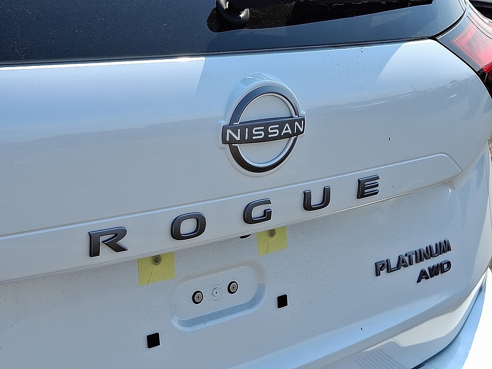 New 2026 Everest White Pearl TriCoat Nissan Platinum image 5
