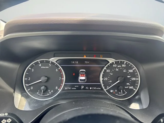 Used 2023 Gray Nissan SL image 17