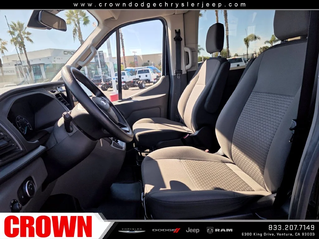 Used 2024 Black Ford XLT image 25