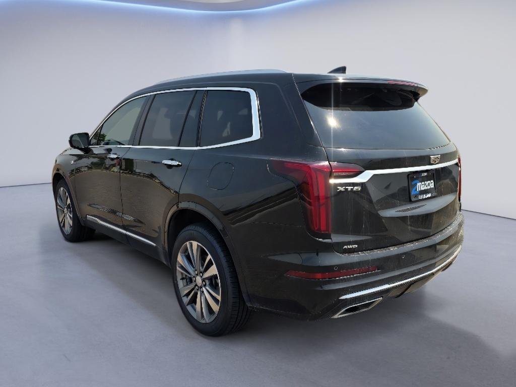 Used 2020 Stellar Black Metallic Cadillac AWD Premium Luxury image 3