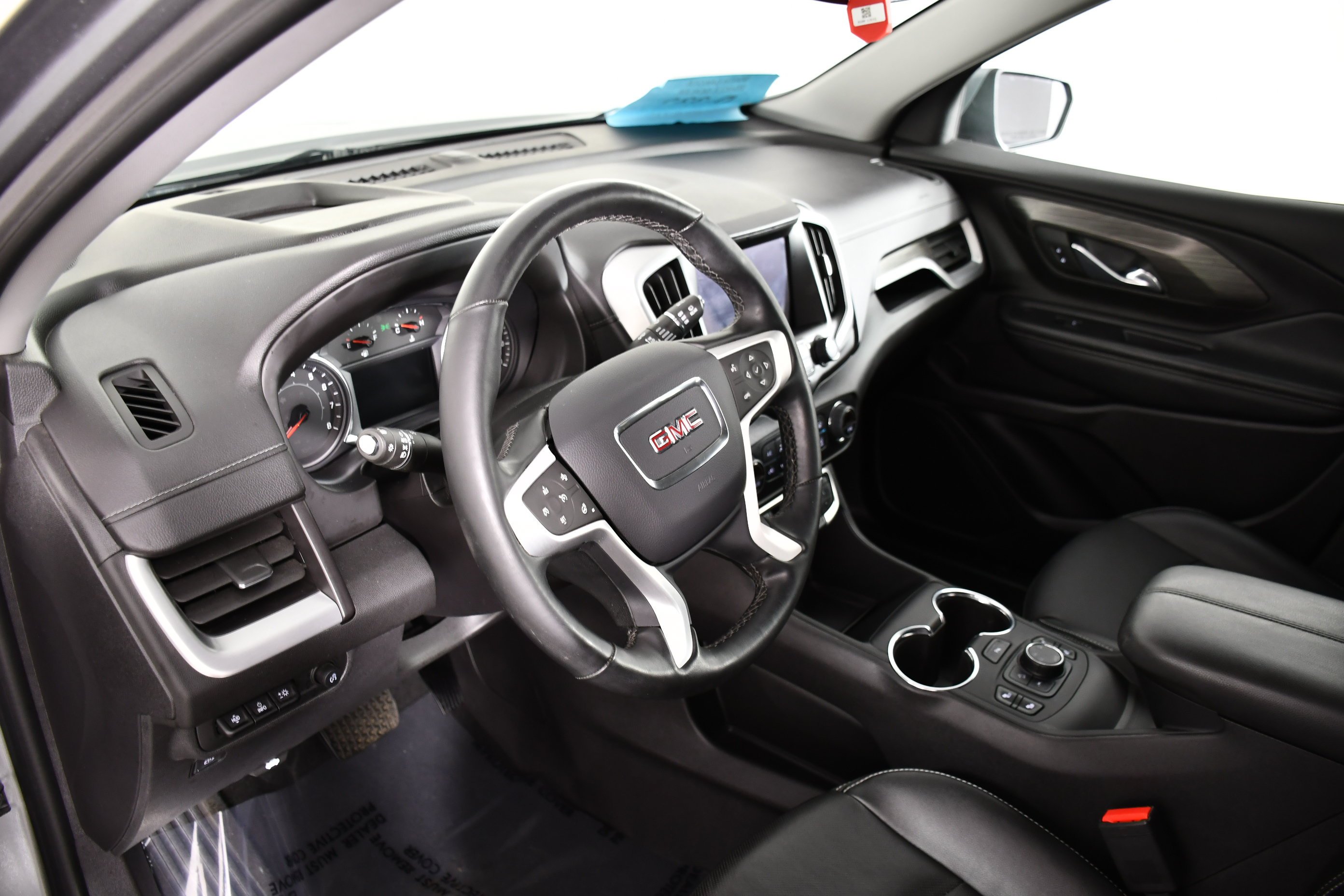 Used 2024 Sterling Metallic GMC SLT image 39
