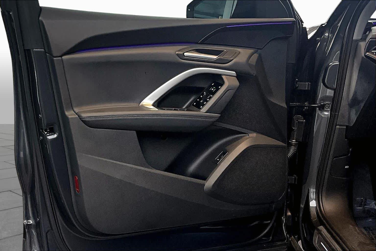 2025 Audi Q5 Premium - Photo 21
