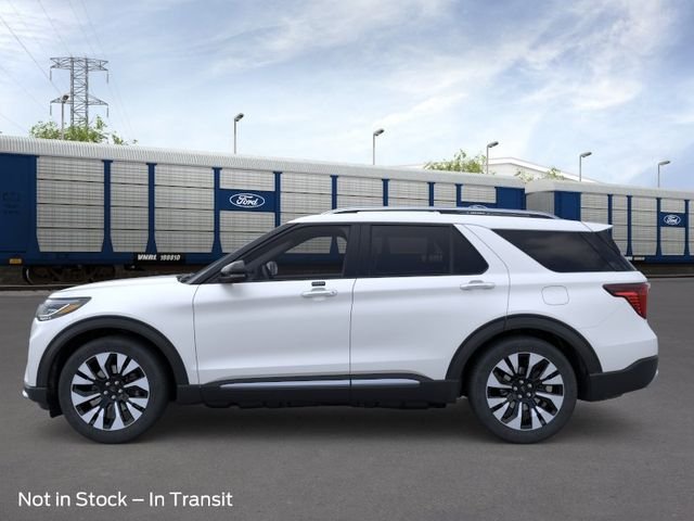 New 2026 Star White Metallic Tri-Coat Ford Platinum™ image 3