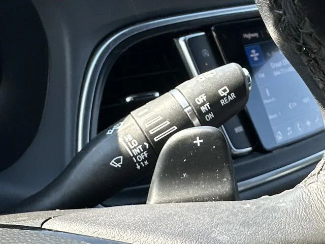 Used 2023 Black Buick Essence image 24