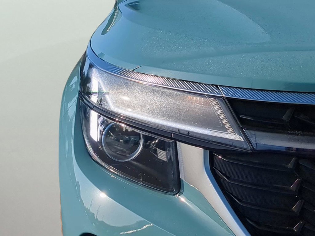 New 2026 Pluton Blue Kia EX image 10