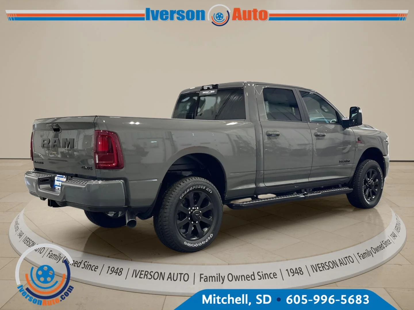 New 2026 Ceramic Gray Clear-Coat Exterior Paint RAM Laramie image 7