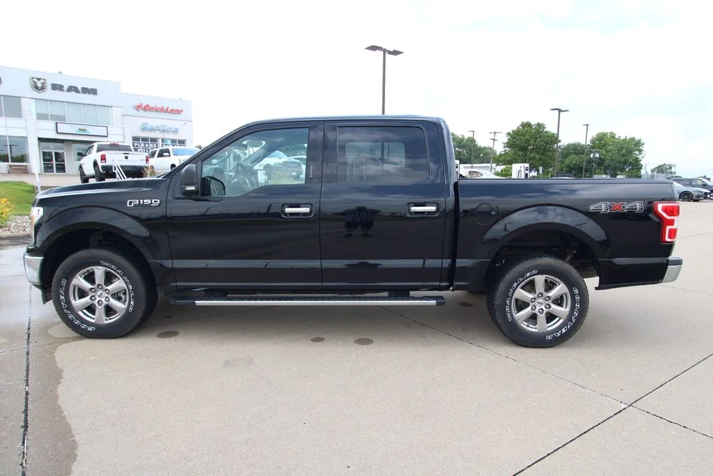 Used 2018 Black Ford XLT image 18