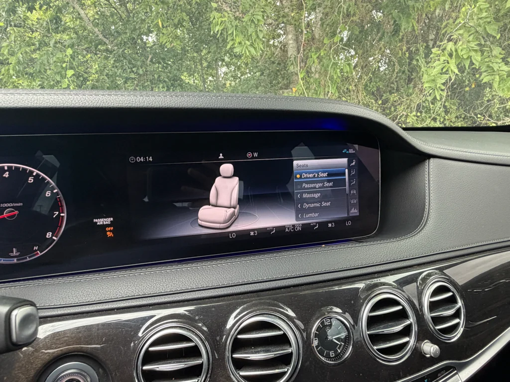 Used 2019 Iridium Silver Metallic Mercedes-Benz S560 4MATIC® image 19