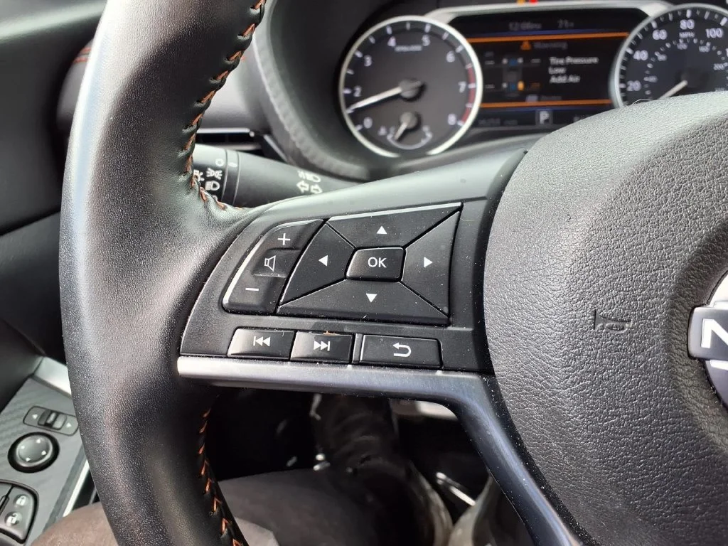 Used 2025 Blue Nissan SR image 14