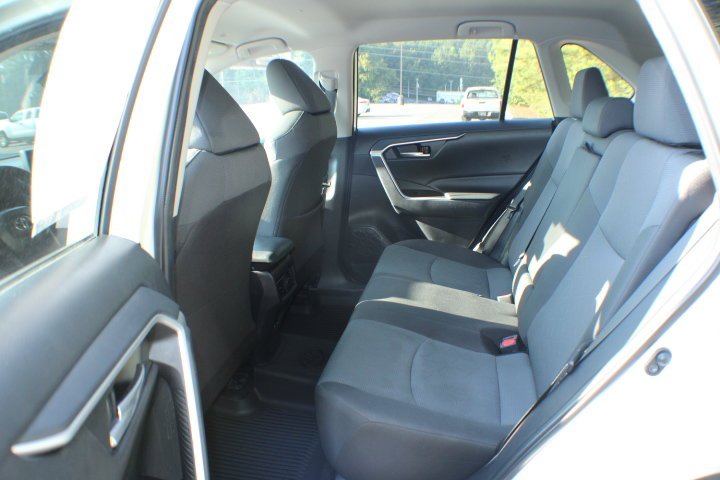 Used 2024 Ice Cap Toyota XLE image 15