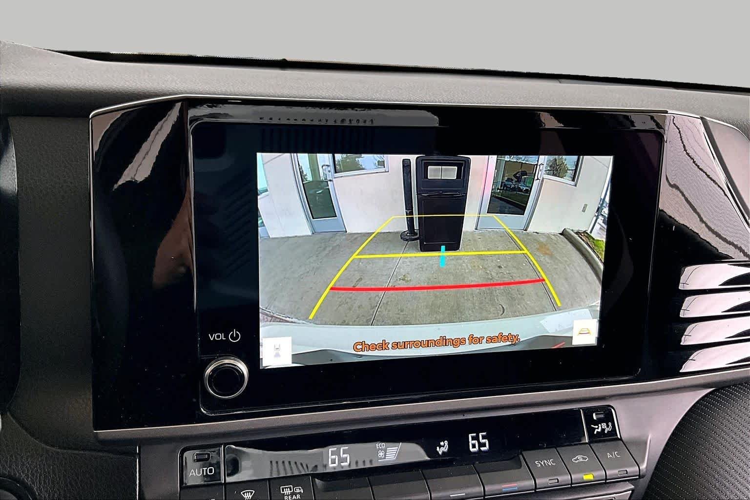 Used 2025 Ice Cap Toyota SE image 25