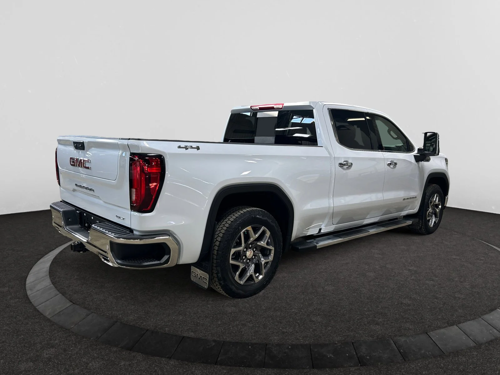 New 2026 Glacier White Tricoat GMC SLT image 5