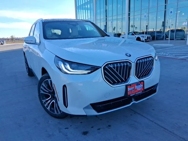 2026 BMW X3 30 XDRIVE's photo