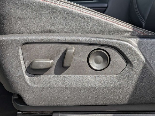 Used 2021 SHADOW GRAY METALLIC Chevrolet RST image 19
