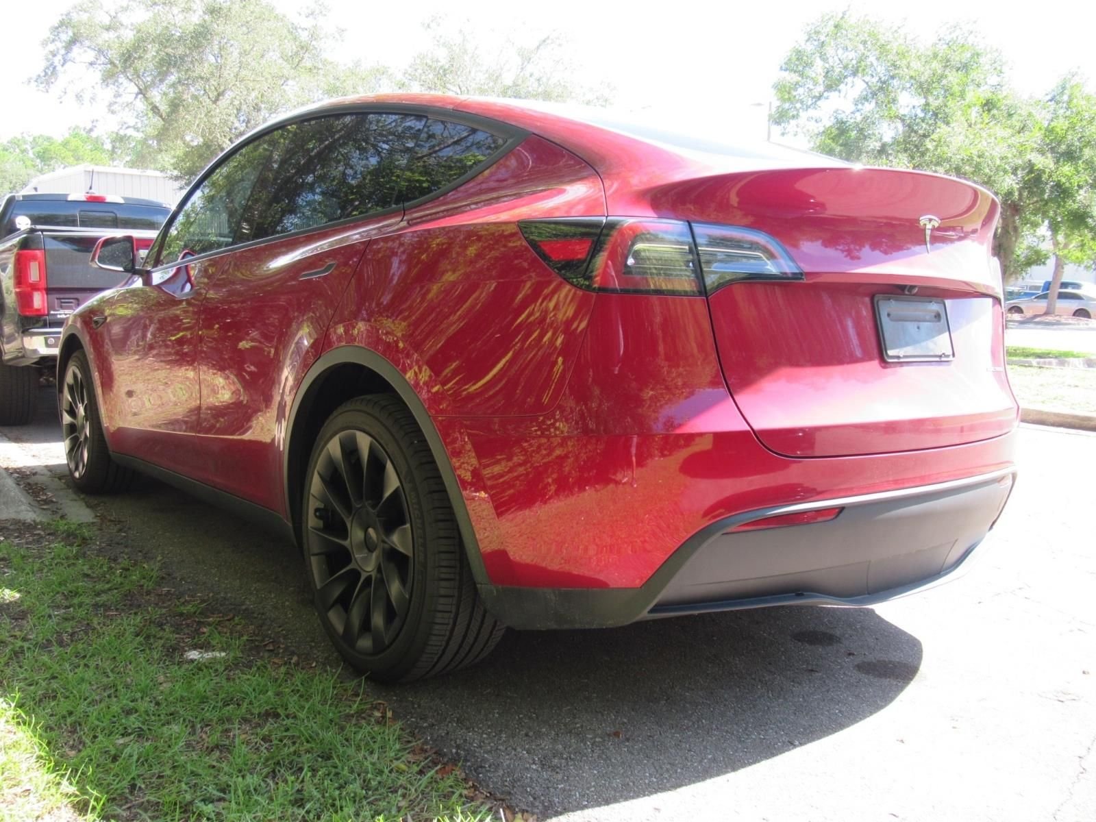 Used 2024 Red Tesla Long Range image 3