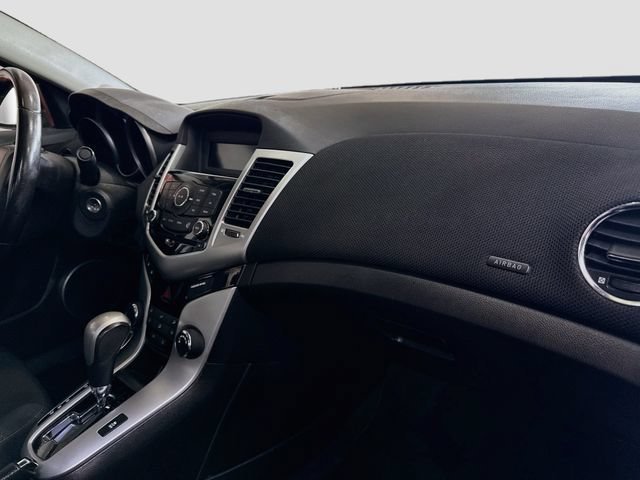 Used 2011 BLACK GRANITE METALLIC Chevrolet LT w/1LT image 26