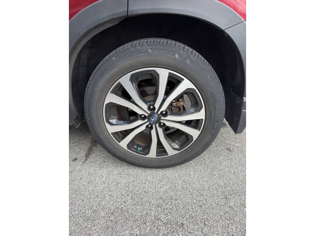 Used 2024 Crimson Red Pearl Subaru Limited image 5