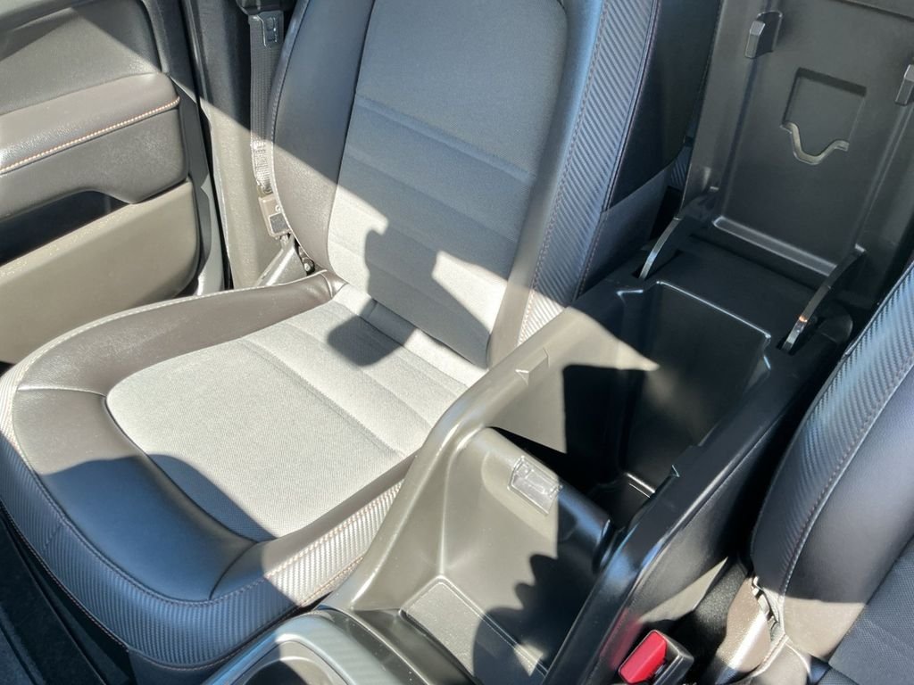 Certified Used 2022 Gray GMC AT4 w/Cloth image 33