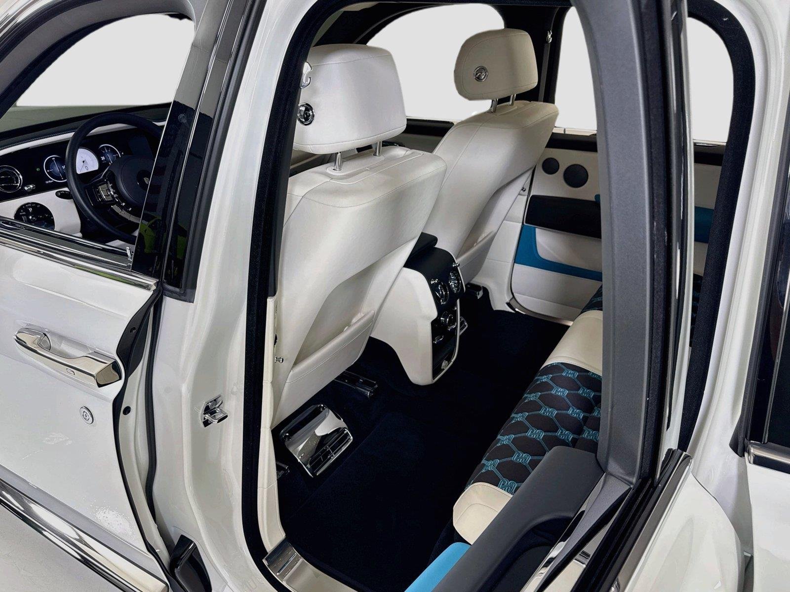 Used 2025 English White Rolls-Royce 26