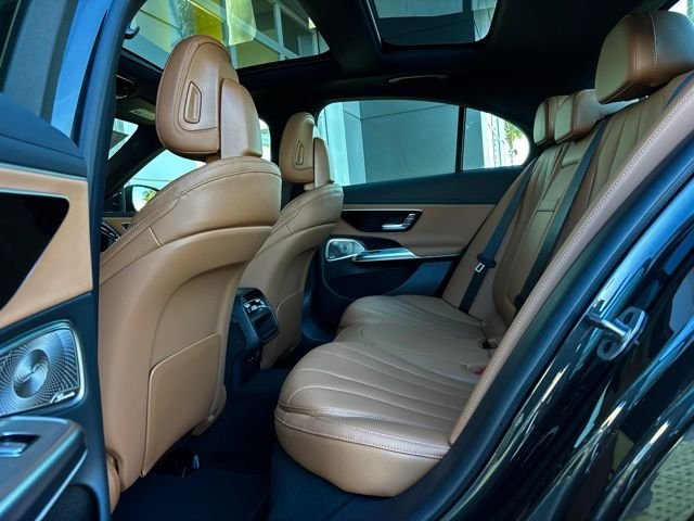 New 2026 Graphite Grey Metallic Mercedes-Benz E 350 image 16