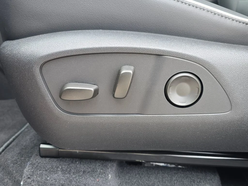 2026 Buick Enclave Preferred - Photo 16