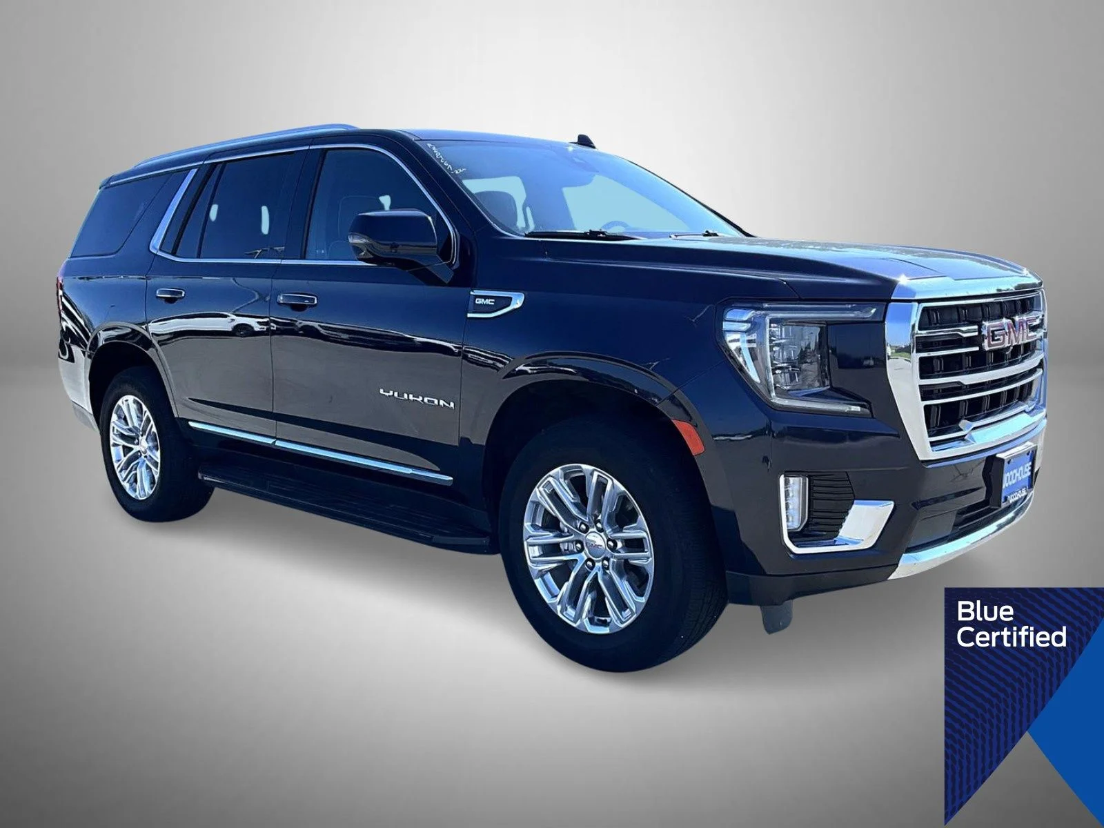 Certified Used 2022 Blue GMC SLT image 3