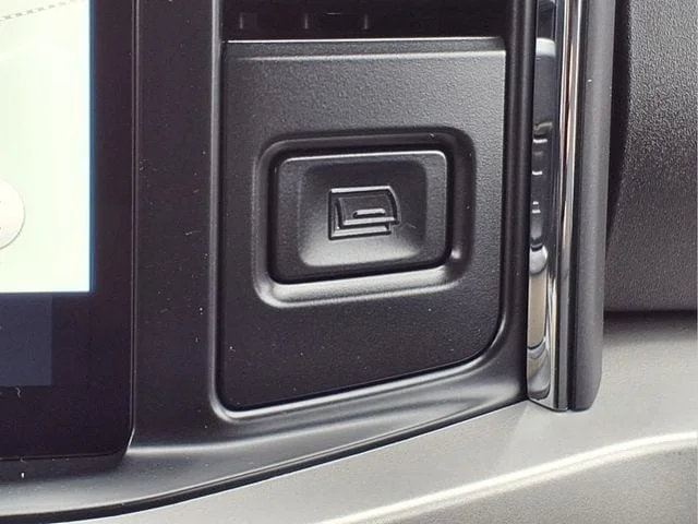 New 2026 Avalanche Ford F-250® XLT image 38