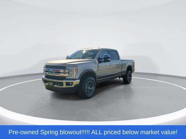 Used 2017  Ford King Ranch image 4