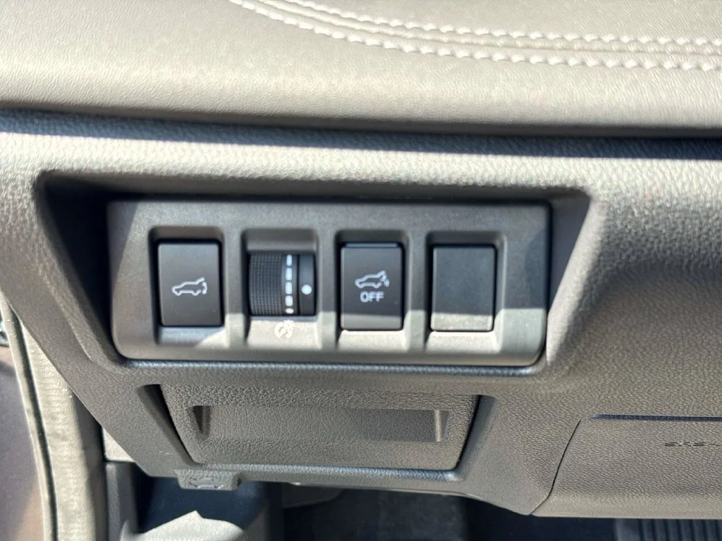 Used 2025 Gray Subaru Touring XT image 33