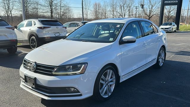 Used 2017 Volkswagen Jetta SEL with VIN 3VWL17AJ5HM225594 for sale in Rensselaer, NY