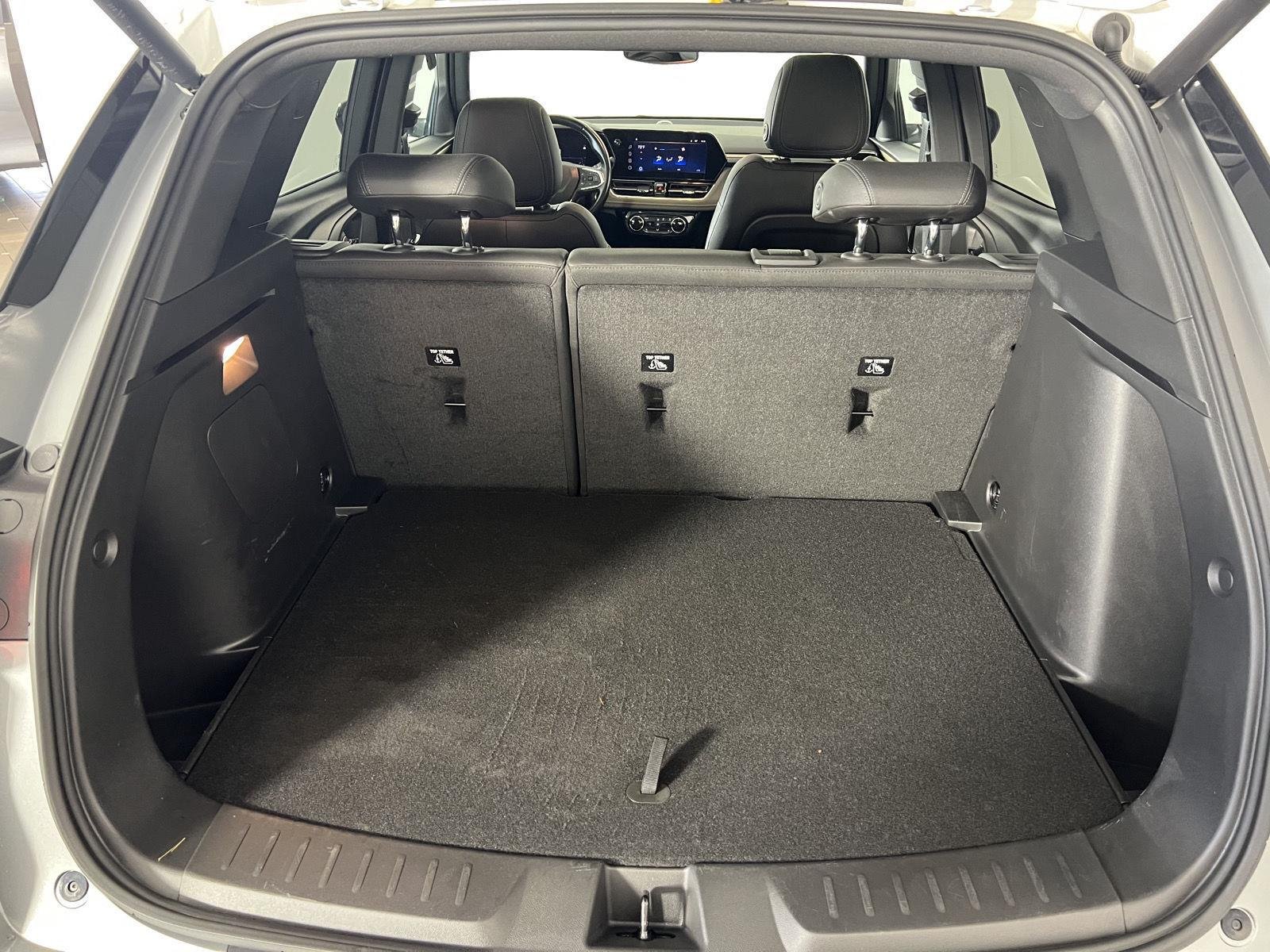 Used 2024 Sterling Gray Metallic Chevrolet ACTIV image 21