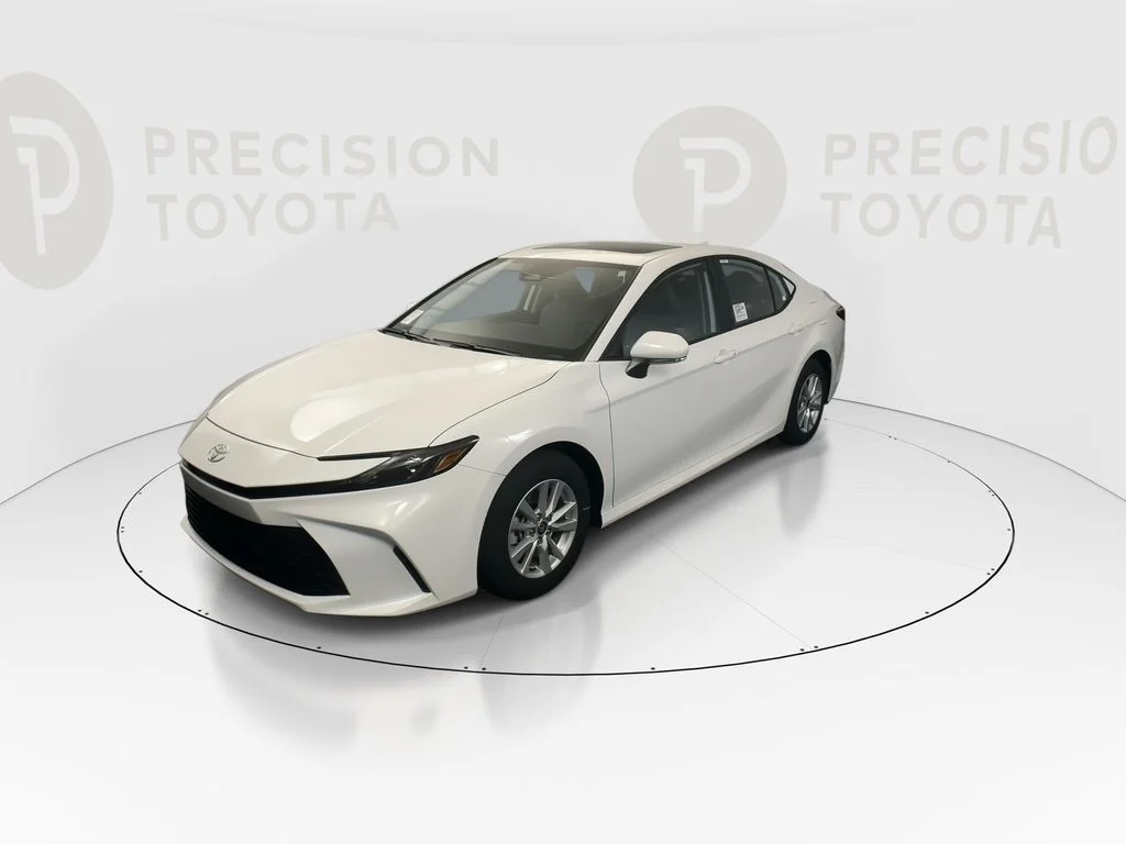 New 2026 Ice Cap Toyota LE image 8