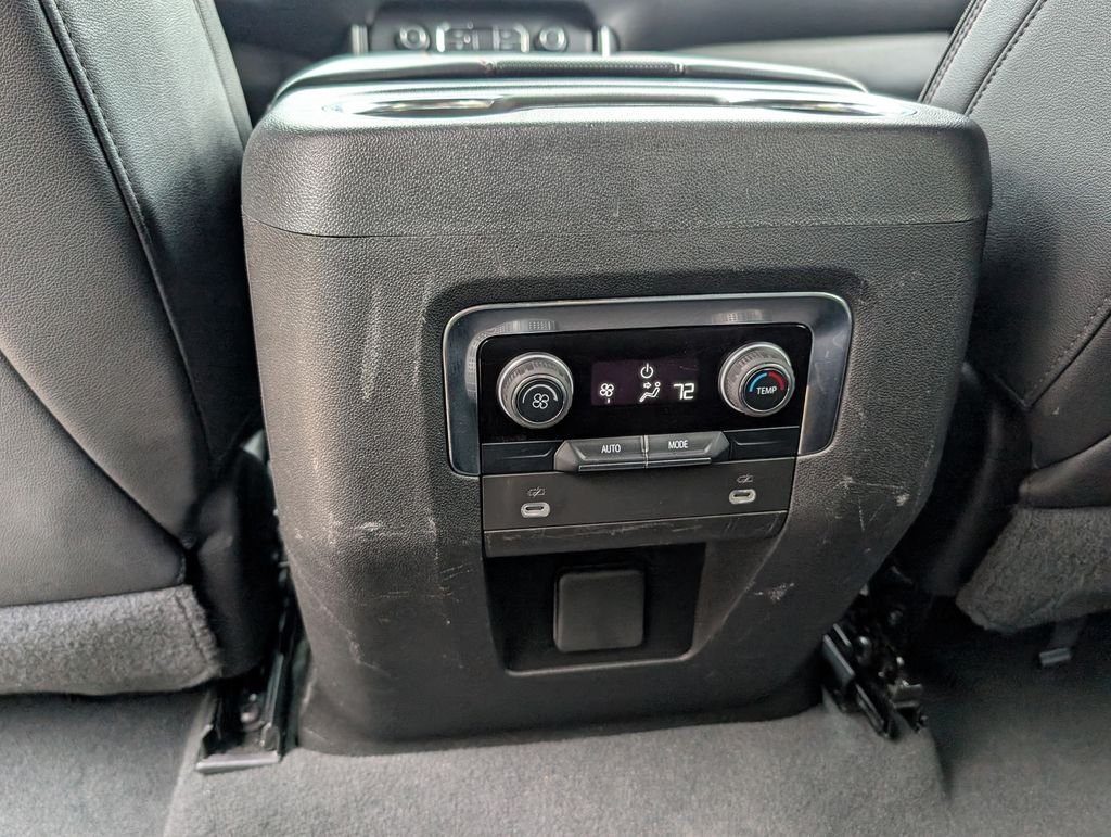 Used 2024 Summit White Chevrolet RST image 21