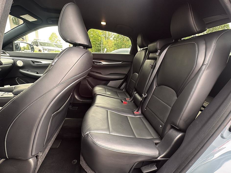 Used 2022 Slate Gray INFINITI ESSENTIAL image 18