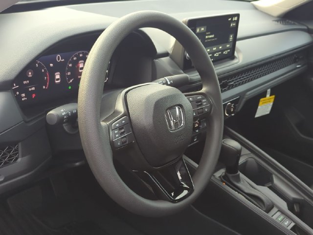 New 2026 Platinum White Pearl Honda LX image 2