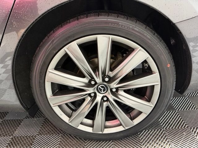 Certified Used 2018 Machine Gray Metallic Mazda Signature image 42