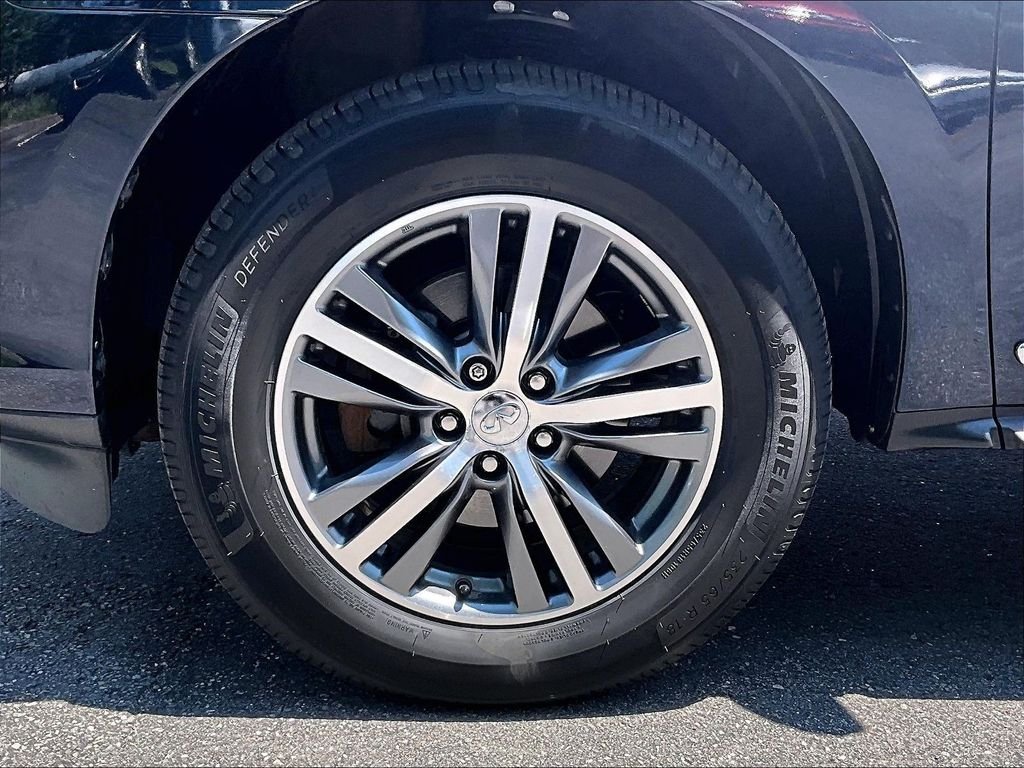 Used 2020 Hermosa Blue INFINITI LUXE image 7