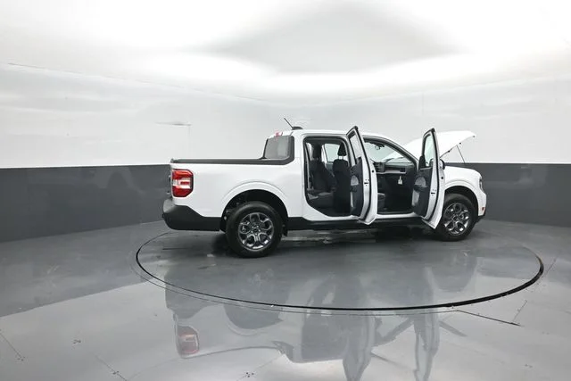 New 2026 Oxford White Ford XLT image 20