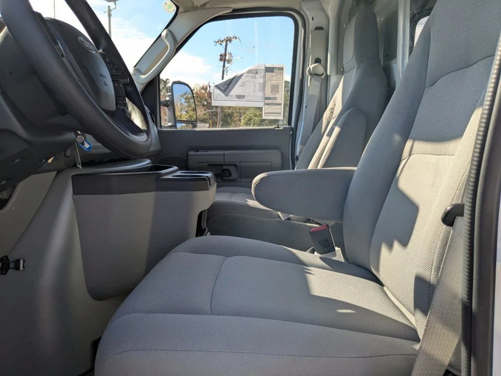2026 Ford E-Series Cutaway Base - Photo 18