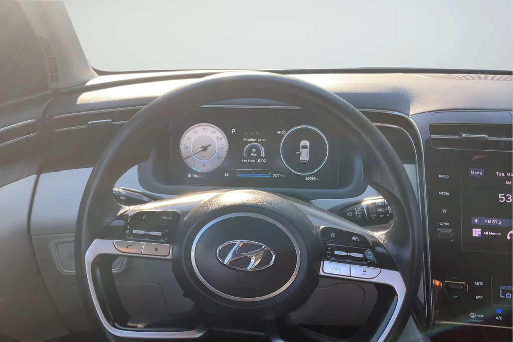 Used 2024 Gray Hyundai SEL image 14