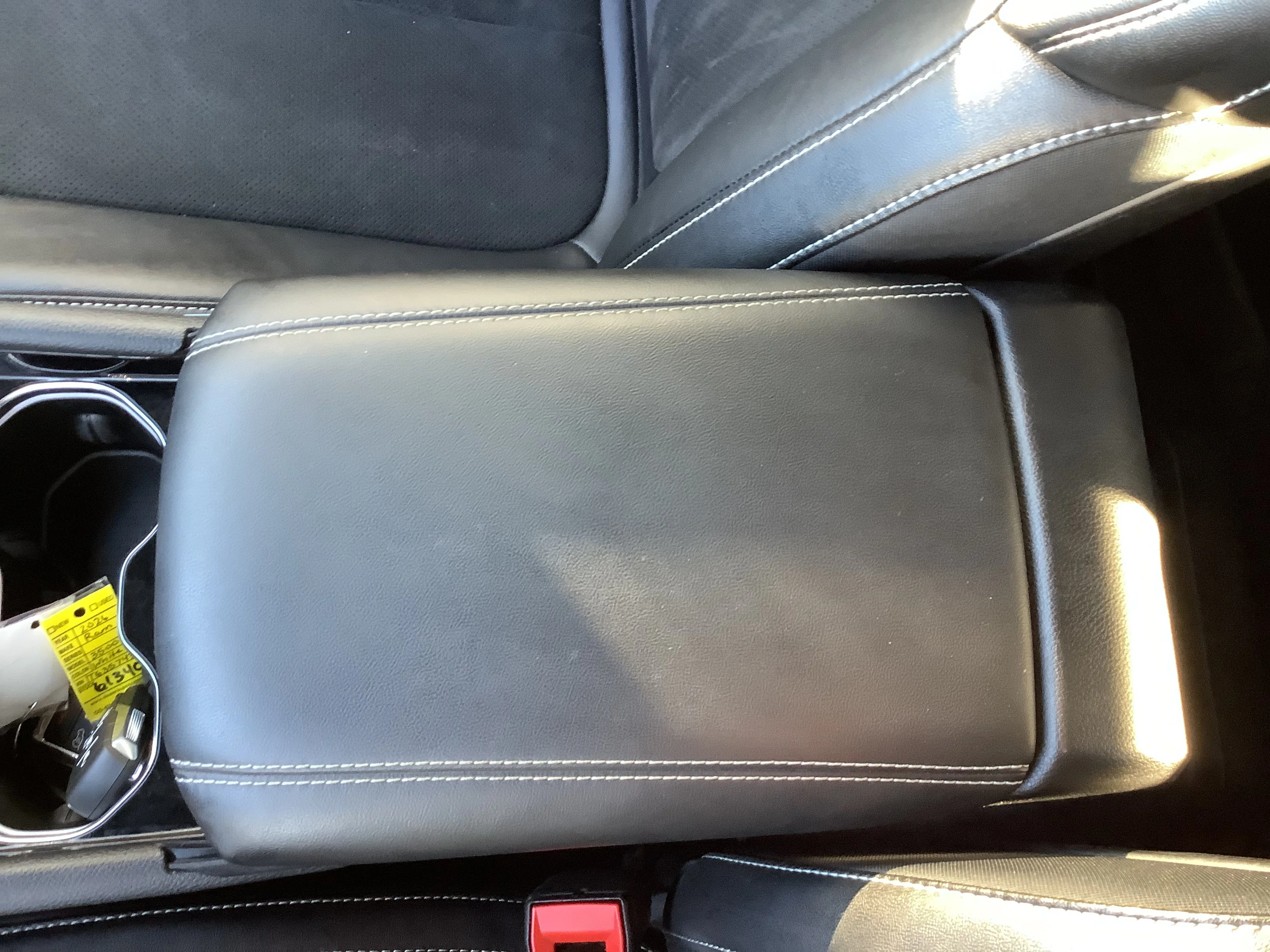 Used 2022 White Jeep Altitude image 14