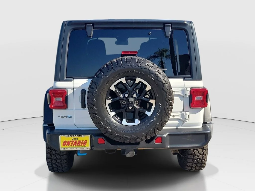 Used 2024 White Jeep Rubicon 4xe image 4