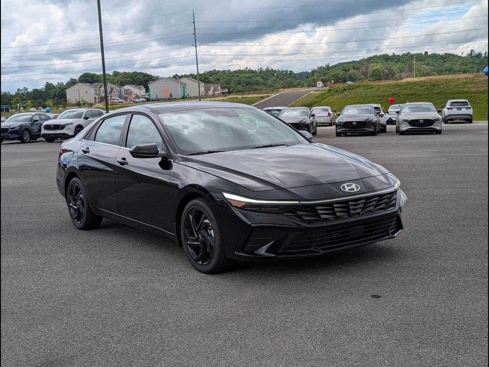 New 2026 Abyss Black Hyundai SEL Sport image 2