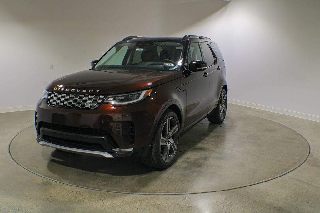New 2026 Sedona Red Land Rover Gemini Edition image 1