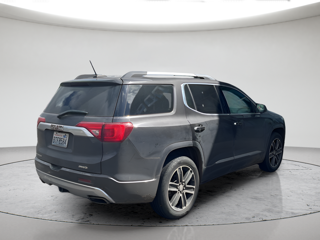 2017 GMC Acadia Denali - Photo 12