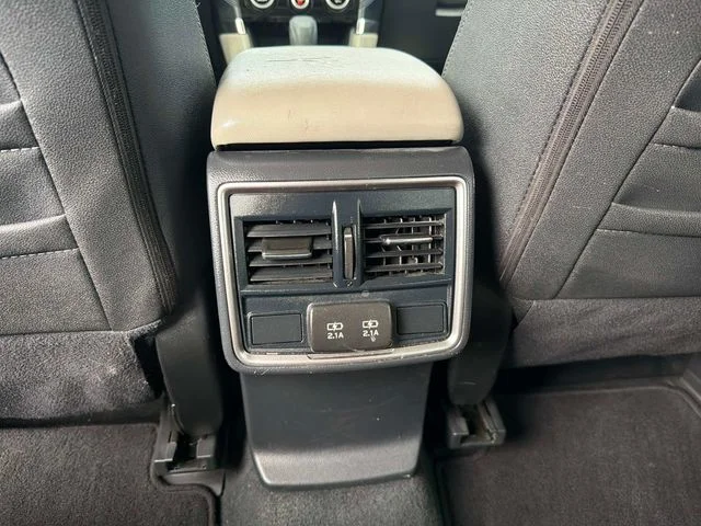 Used 2024 Crystal White Pearl Subaru Premium image 18