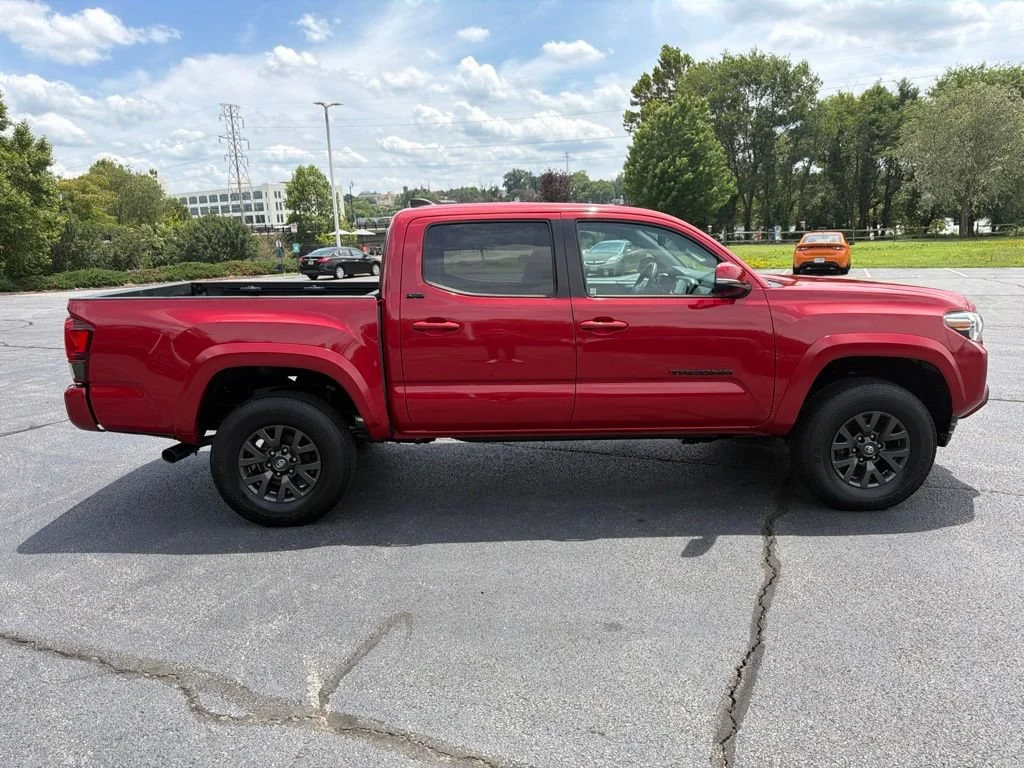 Used 2023 Barcelona Red Metall Toyota SR image 9