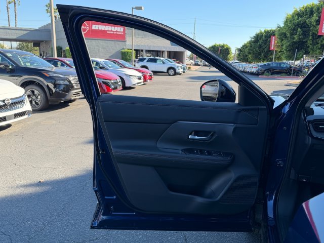 New 2027 Deep Blue Pearl Nissan SR image 13
