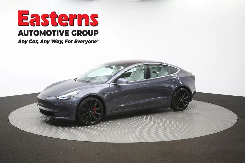 Used 2018 Gray Tesla Long Range image 52